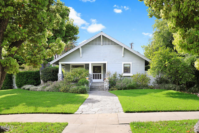 1967 La France Avenue, South Pasadena CA: https://media.crmls.org/mediaz/b5ec2de7-f184-4e93-a69b-354e3361d532.jpg
