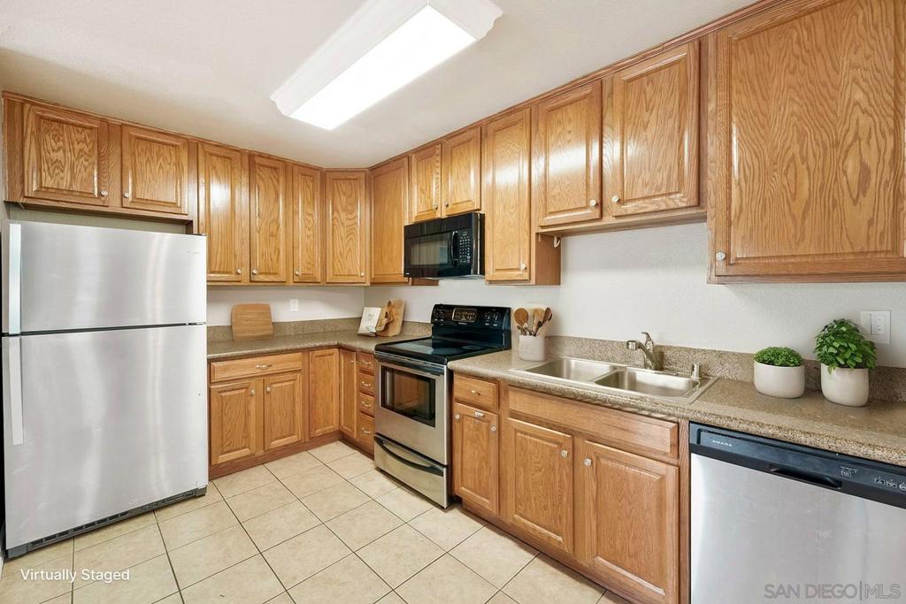 1825 Bayview Heights Dr #84