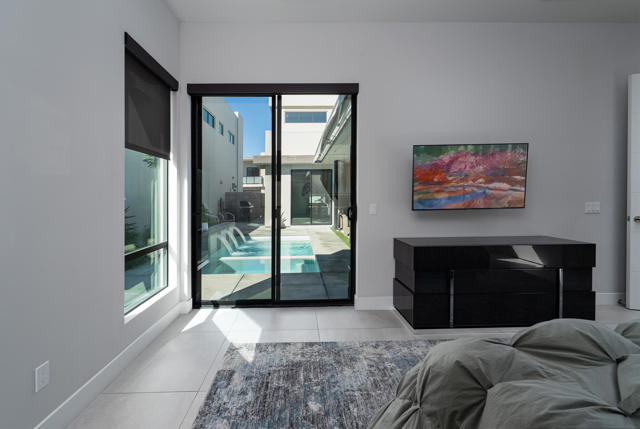 1345 Vue Place, Palm Springs, CA 92262