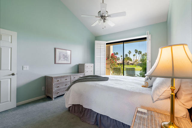 54396 Shoal Creek, La Quinta CA: https://media.crmls.org/mediaz/b5ecdfdf-aef5-4ca9-85f0-b6745be7985d.jpg