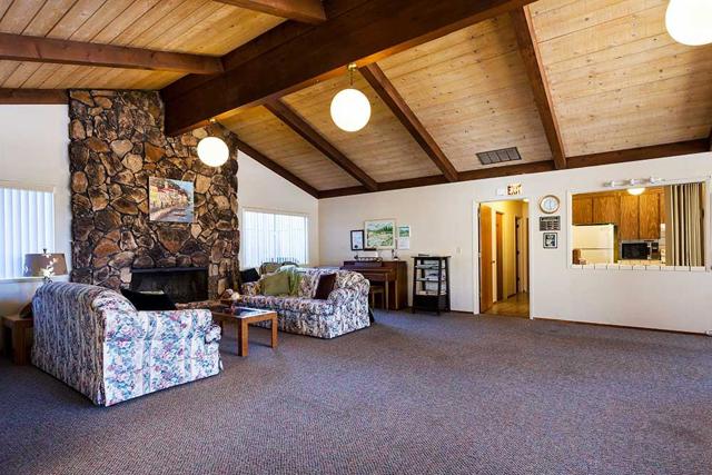 3301 Ashwood Way, Soquel CA: https://media.crmls.org/mediaz/b5ed51c3-92f7-43f5-8232-55c4c1a28329.jpg
