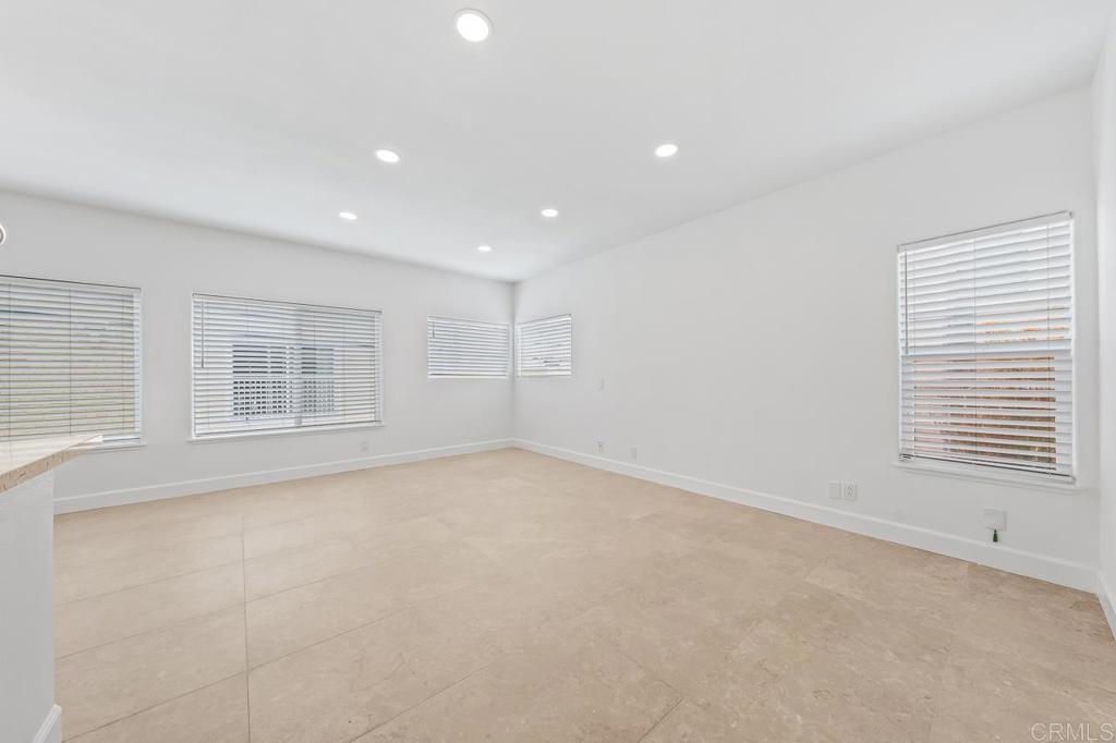 919 Agate Street - photo 15