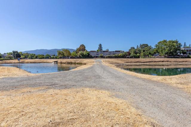 478 W Sunnyoaks Avenue, Campbell CA: https://media.crmls.org/mediaz/b5ed8c75-0012-4ee6-88d8-8ea257df32e6.jpg