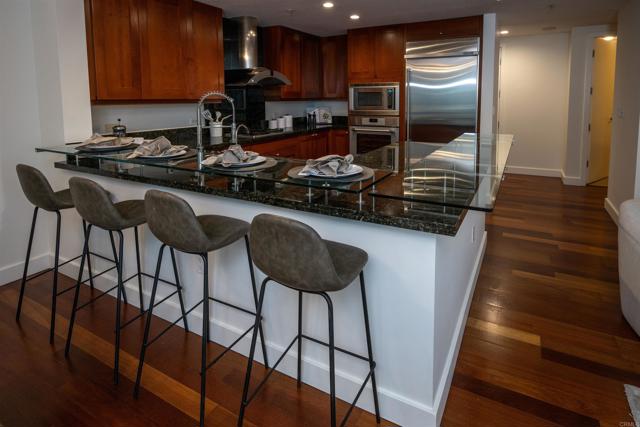 Detail Gallery Image 7 of 26 For 1199 Pacific Hwy #2501,  San Diego,  CA 92101 - 2 Beds | 2 Baths