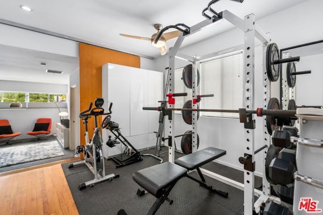 3229 Rosewood Avenue, Los Angeles CA: https://media.crmls.org/mediaz/b5f01dda-d085-430d-83d1-858126ceaeca.jpg