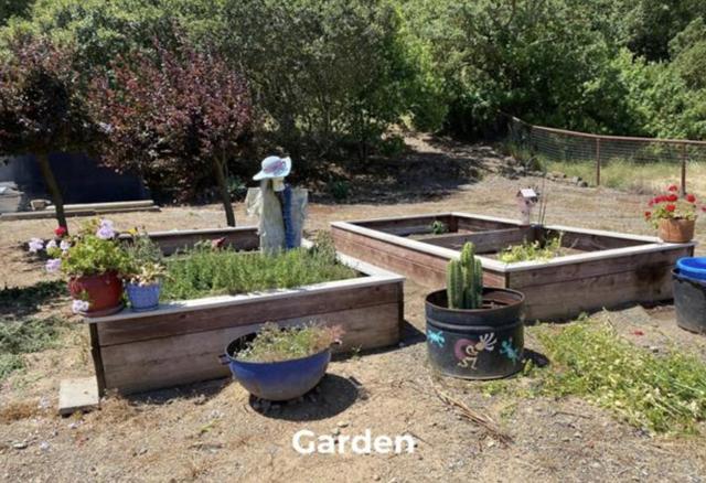 19963 Hale Avenue, Morgan Hill CA: https://media.crmls.org/mediaz/b5f03910-d219-4e25-b706-579da93c2f1b.jpg