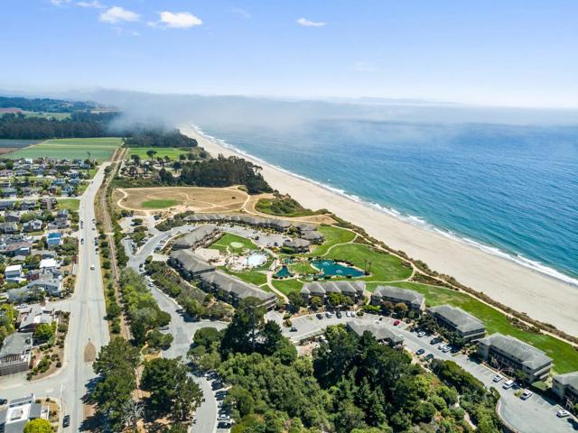 1975 Seascape Boulevard, Aptos CA: https://media.crmls.org/mediaz/b5f0e394-9e38-41da-b5d6-94cd125b14e7.jpg