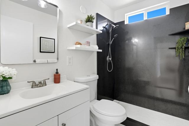 776 Linda Mar Boulevard, Pacifica CA: https://media.crmls.org/mediaz/b5f1aa10-5e09-4cfa-b09d-a5b78fae6975.jpg