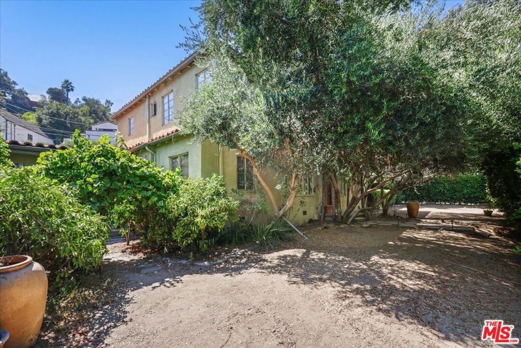 MLS #25575481 image #24