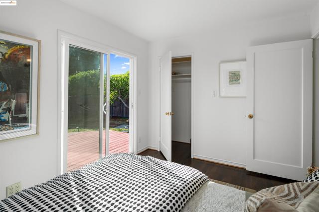 209 Behrens St, El Cerrito CA: https://media.crmls.org/mediaz/b5f248ae-c013-49cc-99bf-13c6a94779d8.jpg