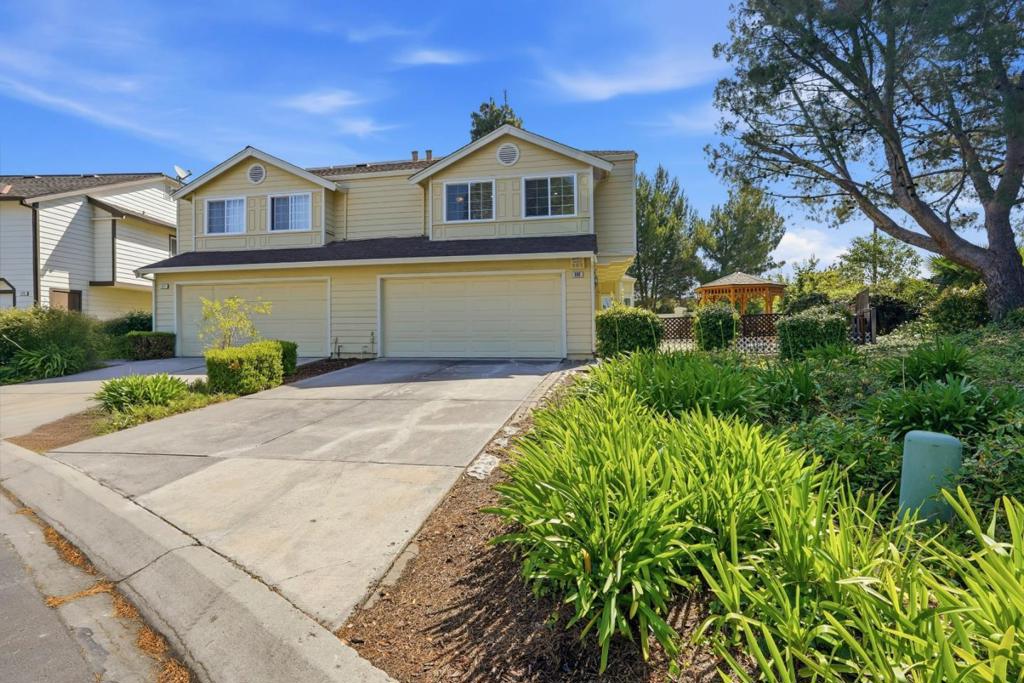 668 Erie Circle