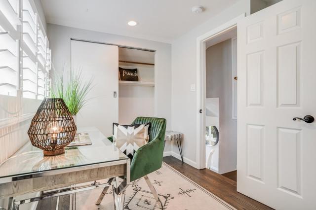 16 N Rochester Street, San Mateo CA: https://media.crmls.org/mediaz/b5f590de-8e6d-460b-befe-3691c9ea8648.jpg
