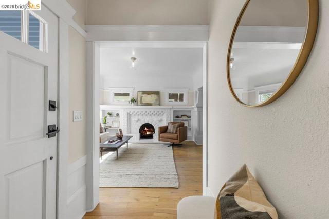 Image 5 of 52 For 1072 57th St