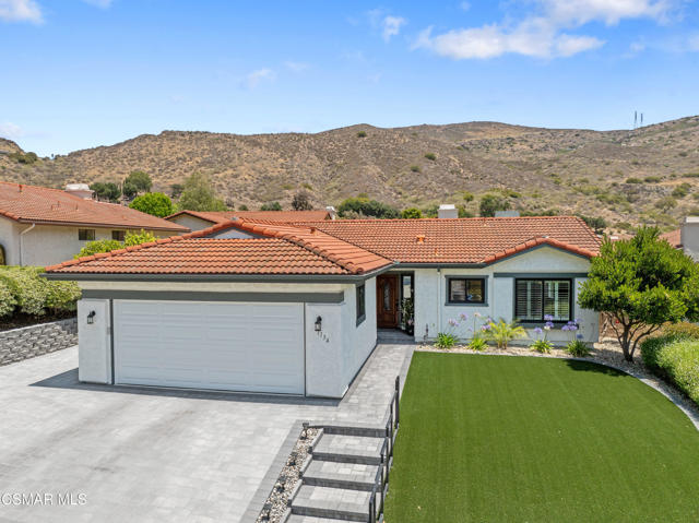 1134 Paquita Street, Camarillo CA: https://media.crmls.org/mediaz/b5f61629-dc91-4034-8878-6d590a53d581.jpg