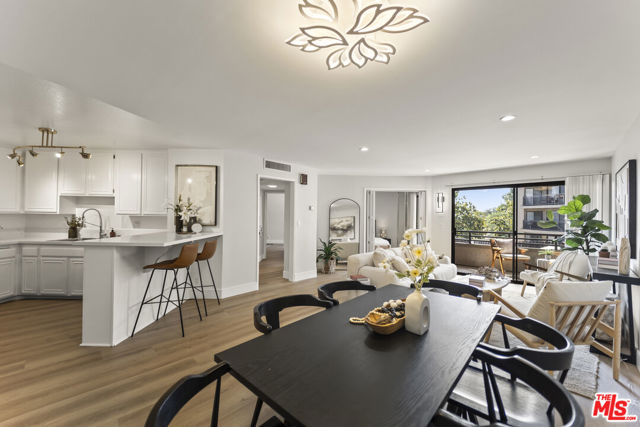 4589 Via Marisol, Los Angeles CA: https://media.crmls.org/mediaz/b5f8060c-1c15-4320-8b40-2ac734ed7328.jpg