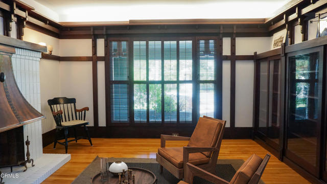 217 Oaklawn Avenue, South Pasadena CA: https://media.crmls.org/mediaz/b5f8977c-d428-434d-b3ab-fe907dd87e29.jpg