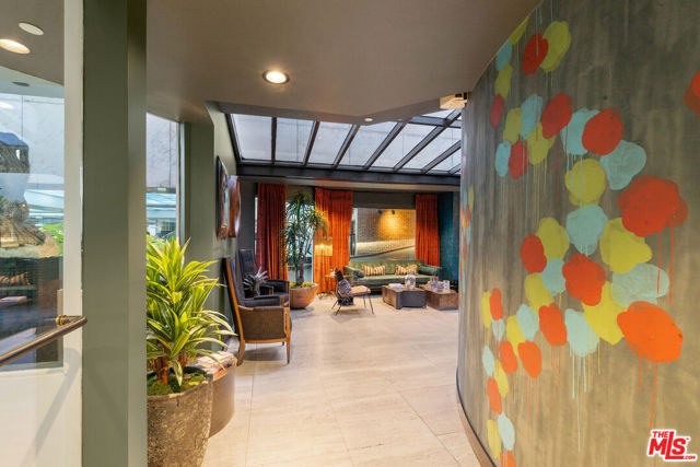  Commercial for Sale in Beverly Hills, California