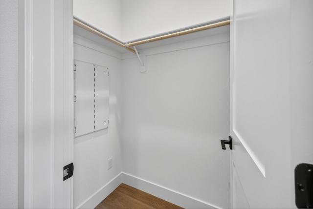 955 Woodside Road, Redwood City CA: https://media.crmls.org/mediaz/b5f9012d-afc5-4af6-a7c3-3f74060e55ea.jpg