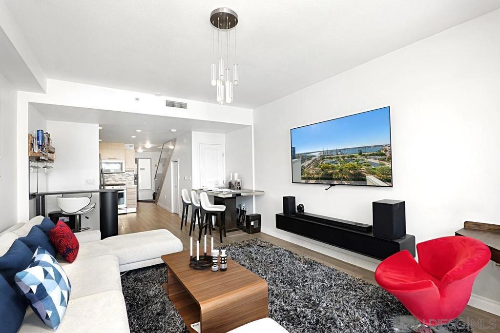 825 Beech St - photo 4