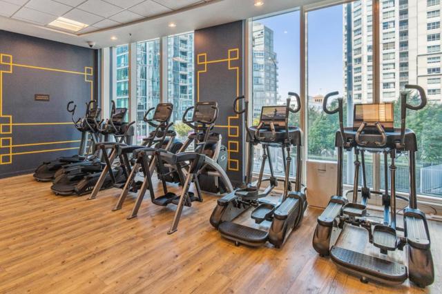 401 Harrison Street, San Francisco CA: https://media.crmls.org/mediaz/b5f9e55f-3943-4565-9987-8ca05fd75ed5.jpg