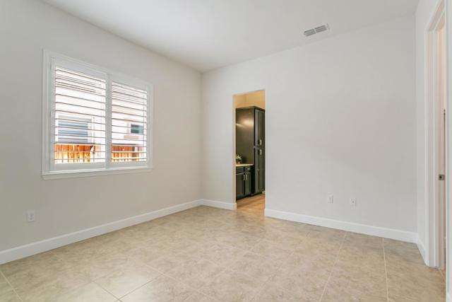 7942 Cinnamon Way, Gilroy CA: https://media.crmls.org/mediaz/b5fa4be6-3b0f-4c38-a138-f7421255fecb.jpg