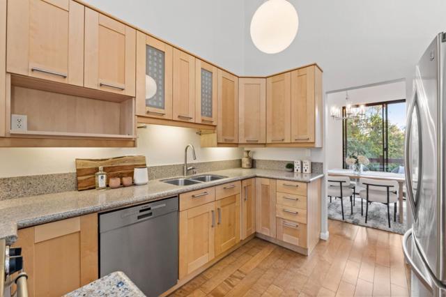 1631 Grant Road, Mountain View CA: https://media.crmls.org/mediaz/b5fb25f4-36ff-4422-9ec9-5dbd244d3310.jpg