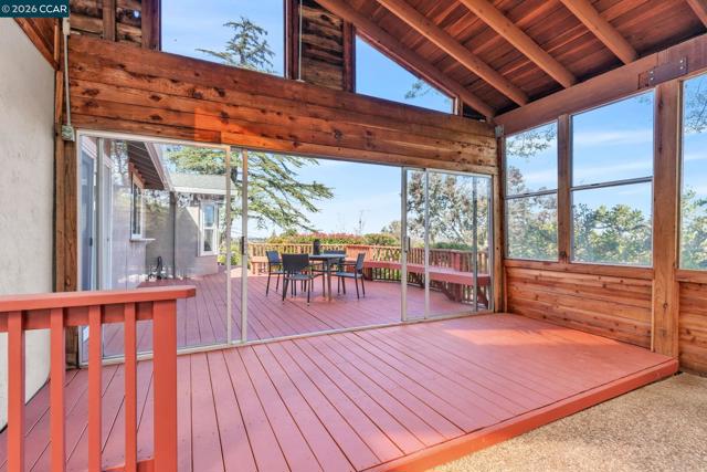 Image 35 of 49 For 2081 Essenay Ave