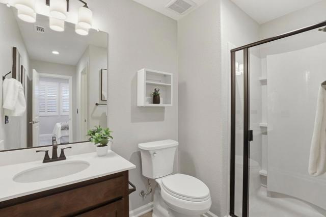 172 E Main Avenue, Morgan Hill CA: https://media.crmls.org/mediaz/b5fd5a2f-63b4-4df0-95eb-fd56b981cdf2.jpg