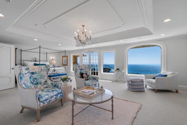 112 Holiday Drive, La Selva Beach CA: https://media.crmls.org/mediaz/b5fd7c62-1863-4e62-b6ea-99ca637d4a0f.jpg