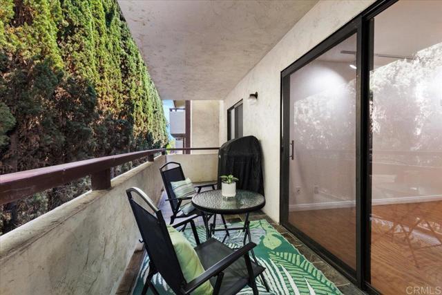 Detail Gallery Image 22 of 31 For 5885 El Cajon Bld #204,  San Diego,  CA 92115 - 2 Beds | 2 Baths