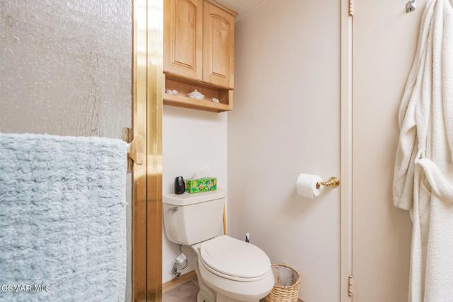 76 Robbins Court, Simi Valley CA: https://media.crmls.org/mediaz/b5fea178-5f36-472c-a21a-7326f9eeb62a.jpg