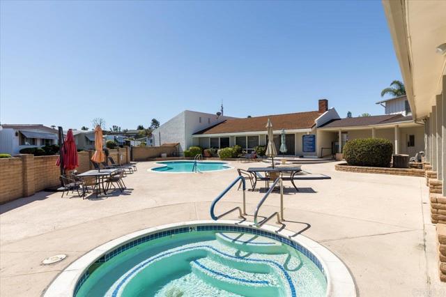 1501 Anza Avenue, Vista CA: https://media.crmls.org/mediaz/b5ff7681-5fa2-4406-83f7-1db1778f2a29.jpg