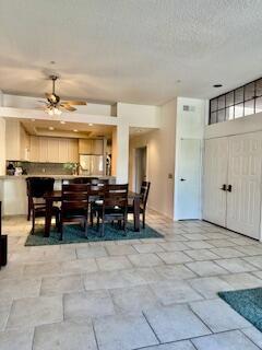 2601 S Broadmoor Drive, Palm Springs CA: https://media.crmls.org/mediaz/b600c1ac-feaa-4313-a0c2-49dbccab047b.jpg