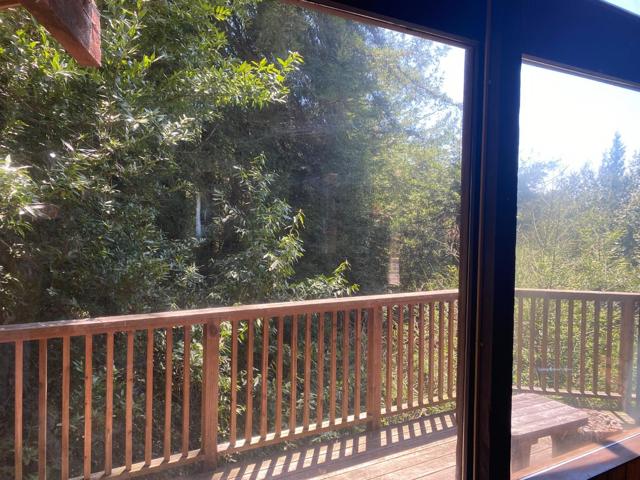 341 Metalwood Drive, Soquel CA: https://media.crmls.org/mediaz/b603f46e-8f73-4499-8d6b-970a3cdc0b7e.jpg