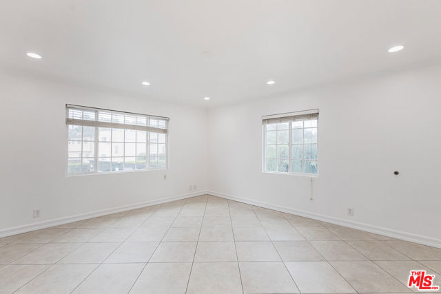 5130 Templeton Street, Los Angeles CA: https://media.crmls.org/mediaz/b605ce38-d733-4d6e-aad0-8b0f0d6368e7.jpg