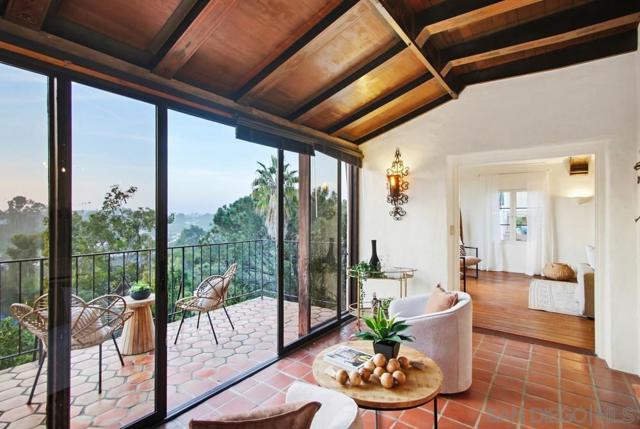 2854 Albatross Street, San Diego CA: https://media.crmls.org/mediaz/b6067d67-e394-4250-955c-c5abd822eb07.jpg