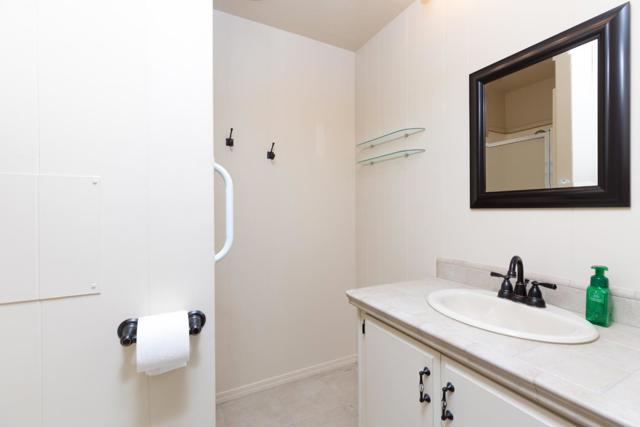 29 Knollwood, Aptos CA: https://media.crmls.org/mediaz/b60875af-7a3f-4b82-8993-c0ef72bab808.jpg