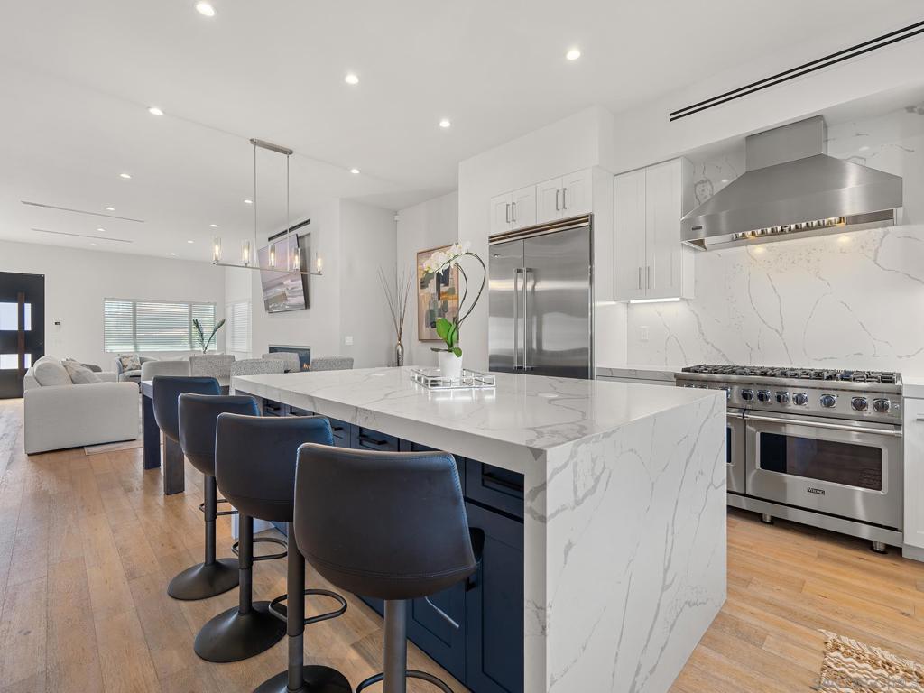 4386 Newport Ave - photo 4