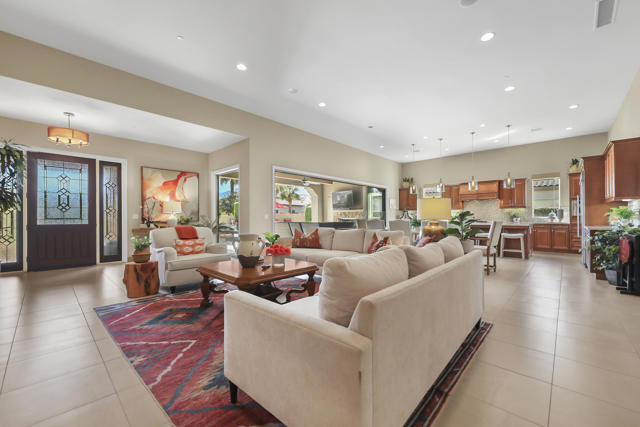 Image 16 of 50 For 55080 Autumn Valley Court