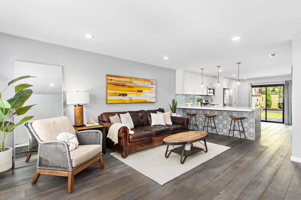 2547 Ocean Cove Dr