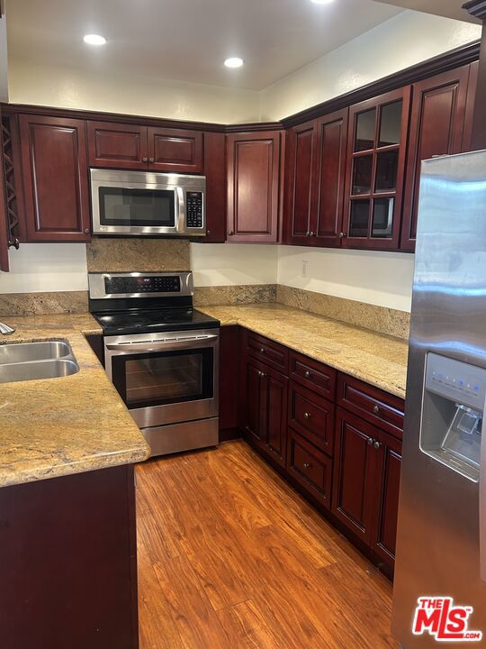 4700 Natick Avenue, Sherman Oaks CA: https://media.crmls.org/mediaz/b60c6134-593a-4fec-800c-850186c711c7.jpg