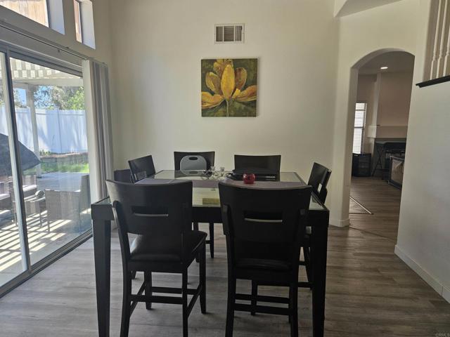 43075 Corte Fresca, Temecula CA: https://media.crmls.org/mediaz/b60cdff4-9b57-48ad-a2f6-892c16cdfec4.jpg