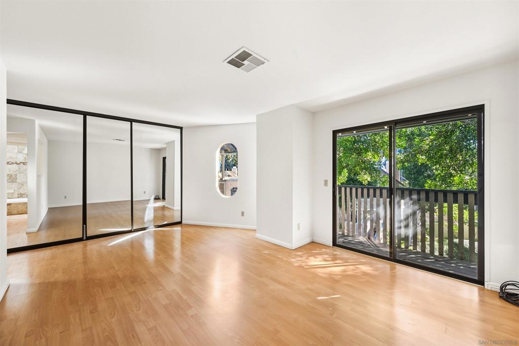 9260 Towne Centre Dr - photo 13