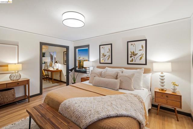 1509 Francis St, Albany CA: https://media.crmls.org/mediaz/b60d894d-c729-47f4-ab99-e7d55cb62671.jpg