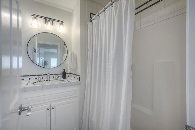 Detail Gallery Image 16 of 67 For 6506 Oceanview Dr, Carlsbad,  CA 92011 - 2 Beds | 2 Baths