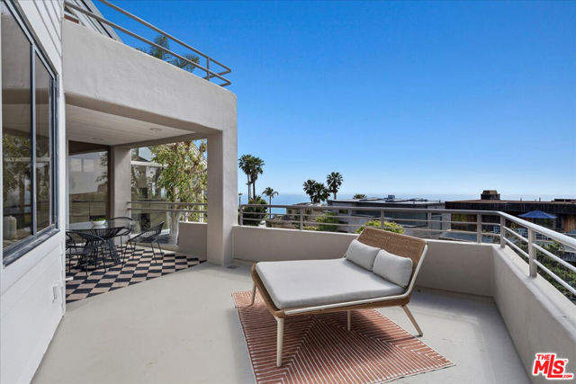 741 Marlin, Laguna Beach CA: https://media.crmls.org/mediaz/b60dd146-de1a-46f6-bc1d-aecf117c0986.jpg