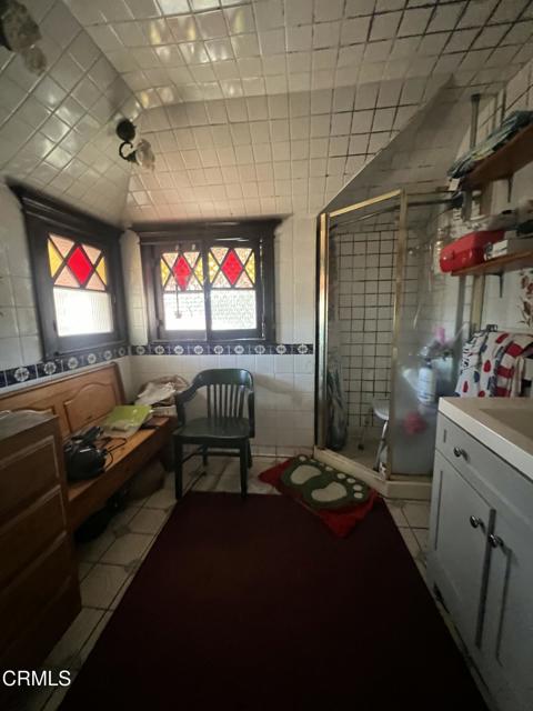 1324 Volney Drive, Los Angeles CA: https://media.crmls.org/mediaz/b60e649b-d1c1-414d-8074-7c288ecbd3a7.jpg
