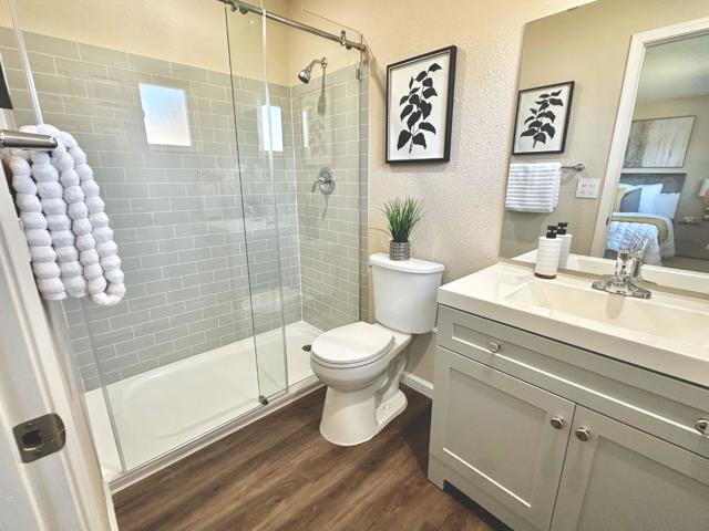 5906 Saint Paul Drive, Newark CA: https://media.crmls.org/mediaz/b60f0b28-d274-4c75-a3f1-3585e12dbc31.jpg