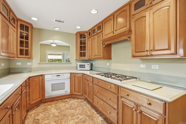 Detail Gallery Image 19 of 38 For 4367 Cannington Dr, San Diego,  CA 92117 - 3 Beds | 2 Baths