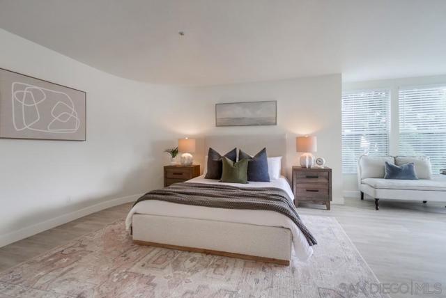 1703 La Playa Ave, San Diego CA: https://media.crmls.org/mediaz/b610c893-6926-4f8c-a55e-0d66a8c3fcf7.jpg